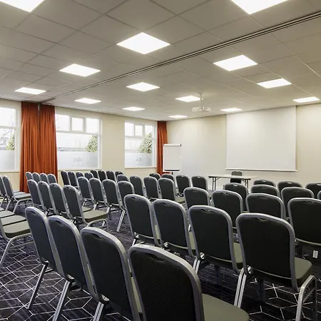 Ibis Rotterdam Hotel 3*