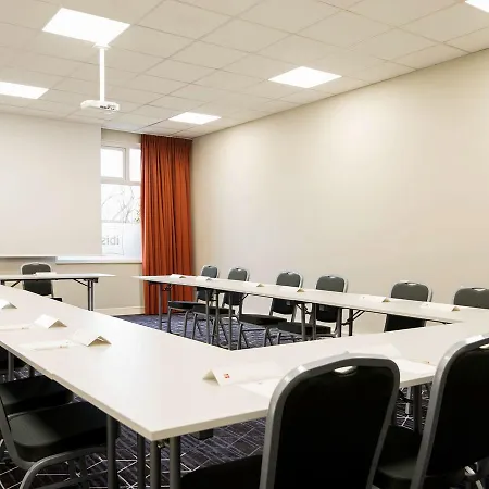 Hotel Ibis Rotterdam 3*