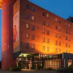 Ibis Rotterdam Hotel 3*