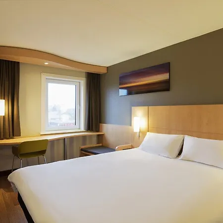 Ξενοδοχείο Ibis Rotterdam 3*