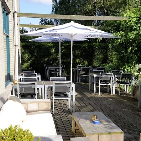 Ibis Rotterdam Hotel 3*