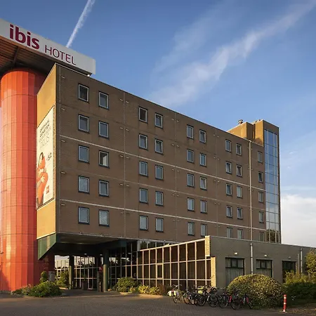 Ξενοδοχείο Ibis Rotterdam 3*