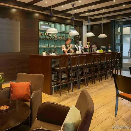 Ibis Rotterdam 호텔 블라르딩겐