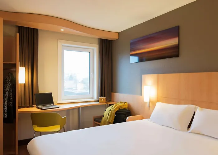 Ibis Rotterdam ולארדינגן