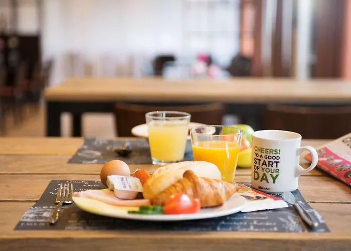 Hotel Ibis Rotterdam 3*