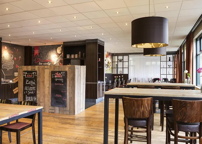 Ibis Rotterdam Szálloda 3*