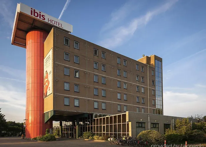 Hotel Ibis Rotterdam 3*