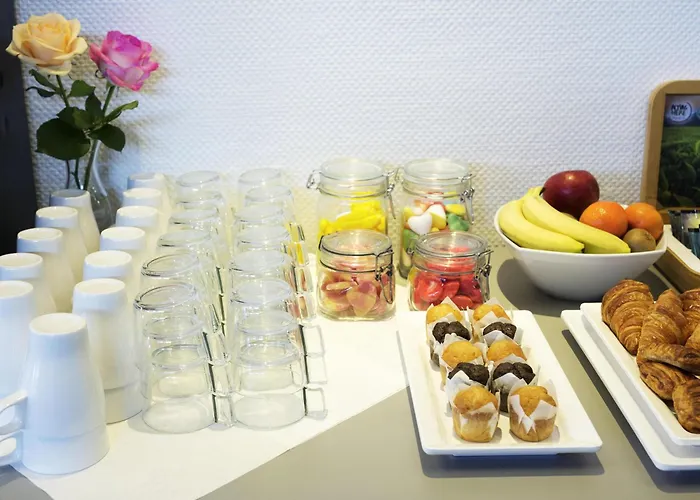 Ibis Rotterdam Hotel 3*